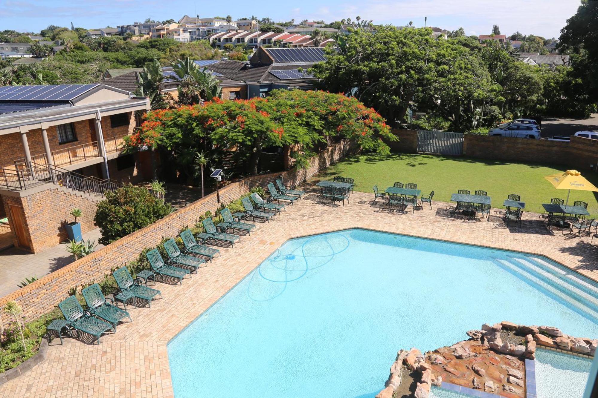 Hotel Blue Lagoon And Conference Centre