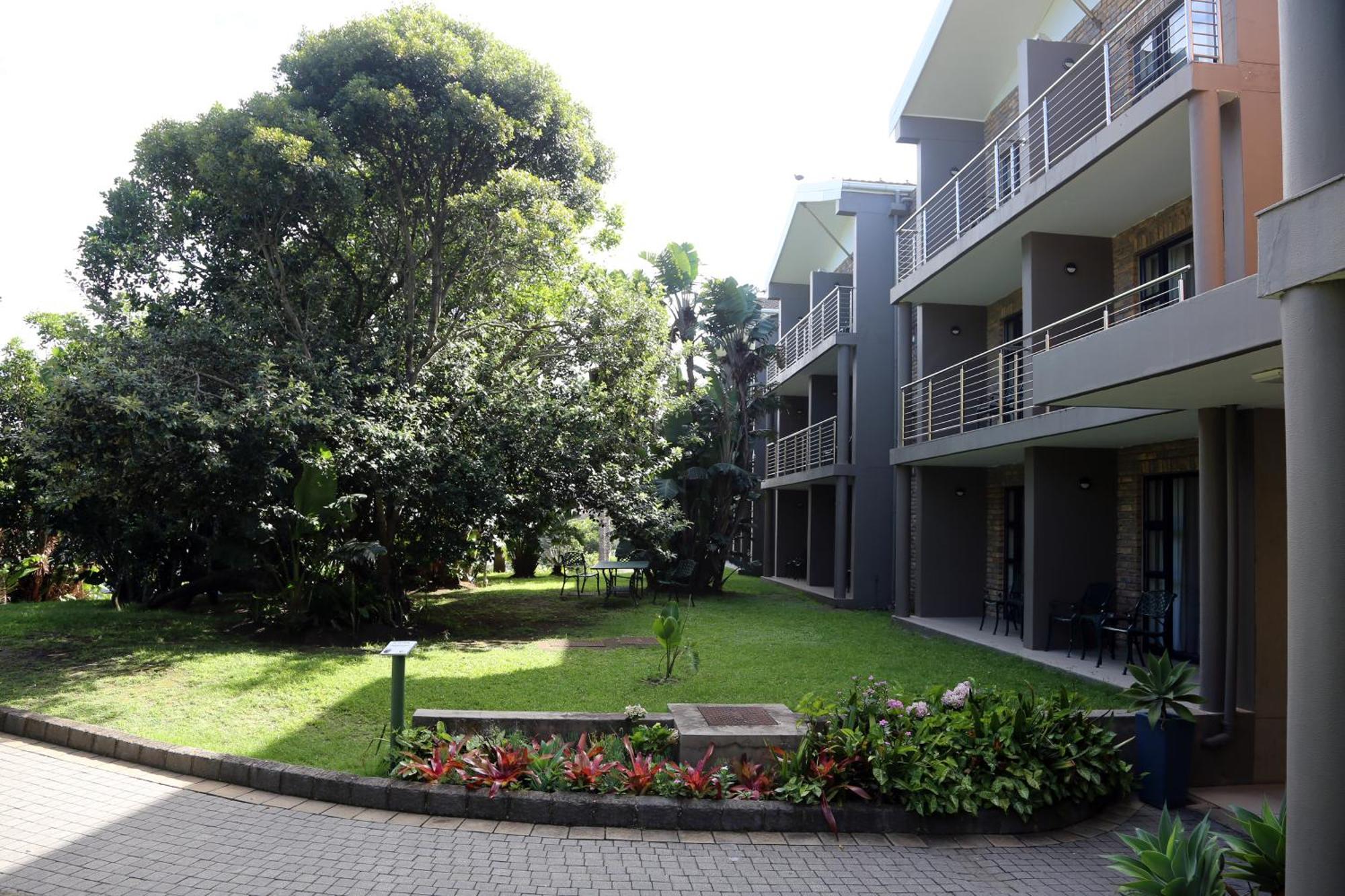 Blue Lagoon And Conference Centre 4*